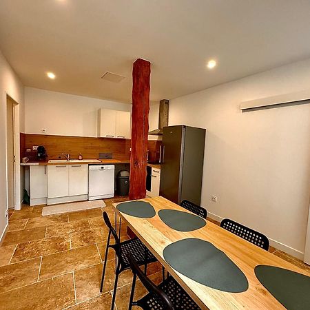 דירות אורליאן Place De Parking Au Pied Du Logement - Spacieux Et Atypique מראה חיצוני תמונה
